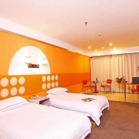 New Beacon Xinhang International Hotel Ухань Номер фото